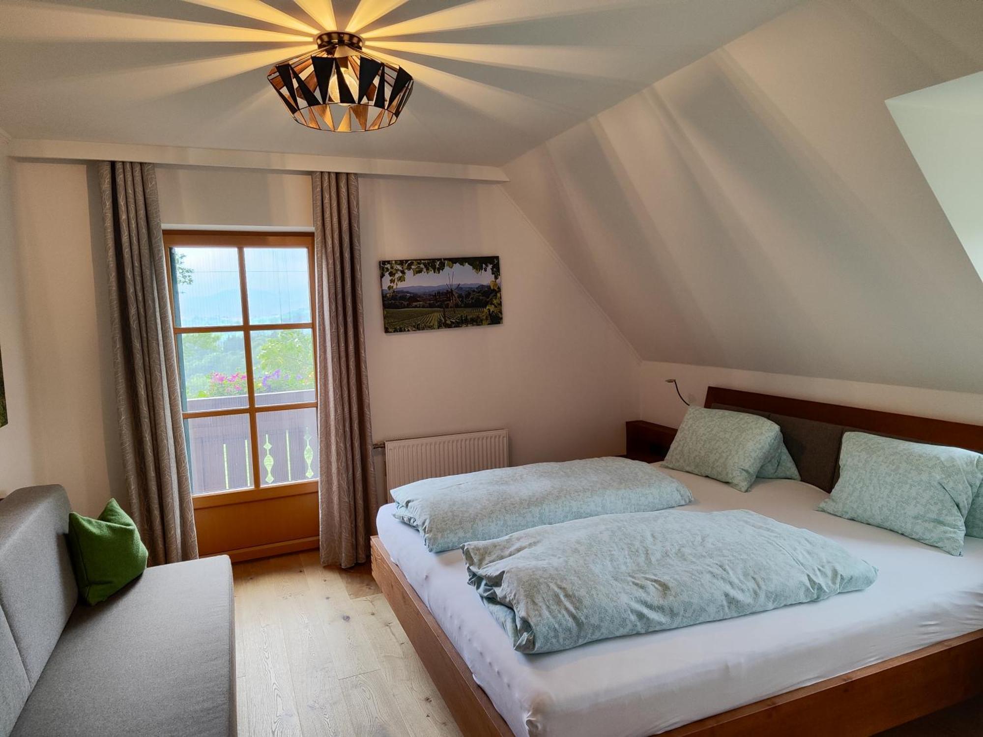 Bed and Breakfast Weingut Fellner Leutschach Exterior foto